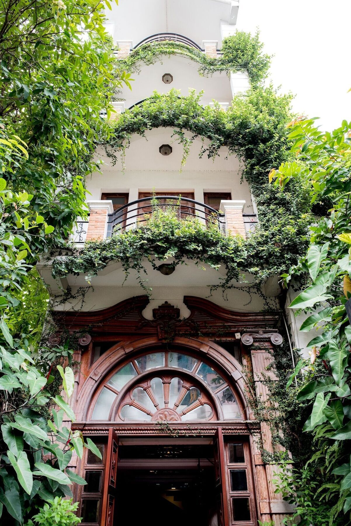 Ba Tra House Hotel Ho Chi Minh City Exterior photo